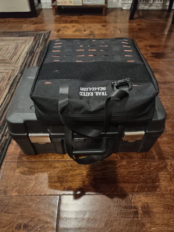 Tool Briefcase & Socket Organizer – Magnetic Work Tray, LED Light