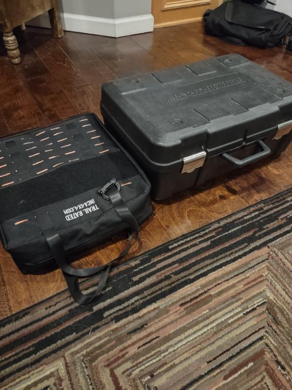Tool Briefcase & Socket Organizer – Magnetic Work Tray, LED Light